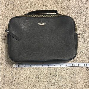Kate spade Cameron street missing strap